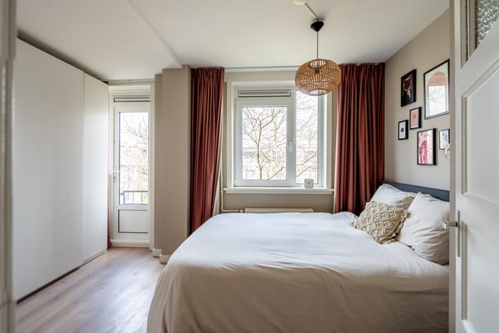 Foto 24 van Sara Burgerhartstraat 74-3