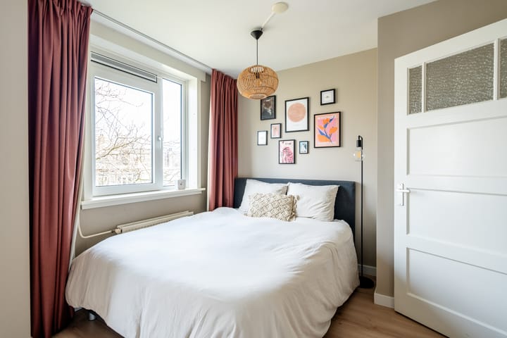 Foto 25 van Sara Burgerhartstraat 74-3