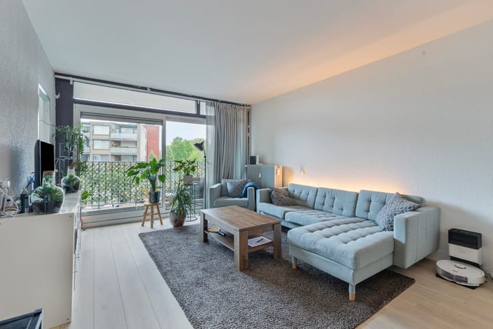 Foto 2 van Lelystraat 2-B13