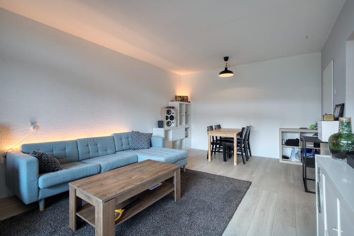 Foto 3 van Lelystraat 2-B13