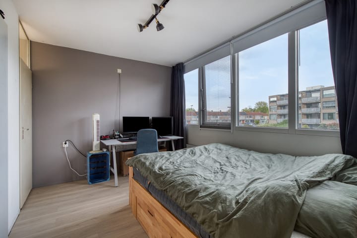 Foto 5 van Lelystraat 2-B13