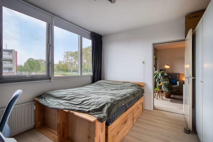 Foto 6 van Lelystraat 2-B13