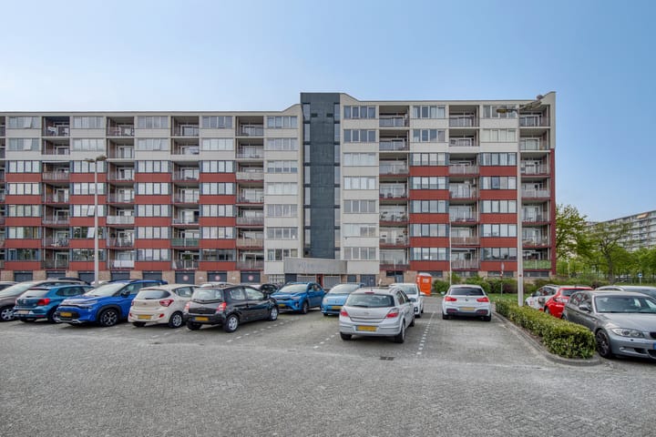 Foto 12 van Lelystraat 2-B13