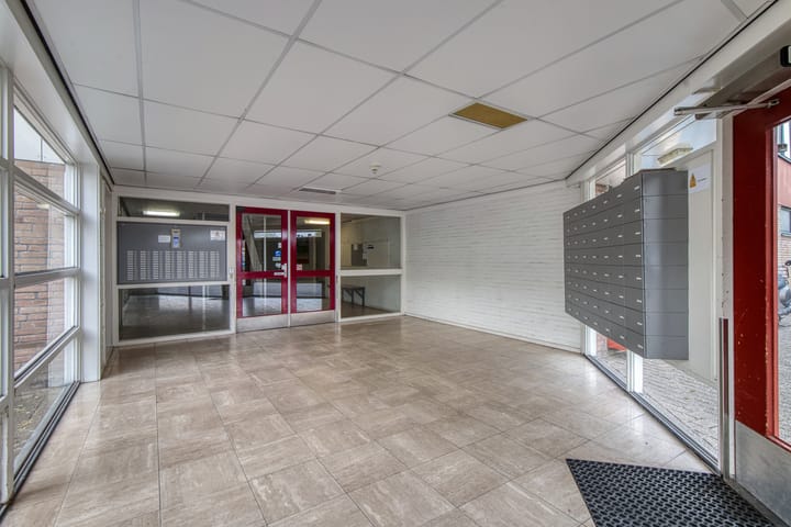 Foto 15 van Lelystraat 2-B13