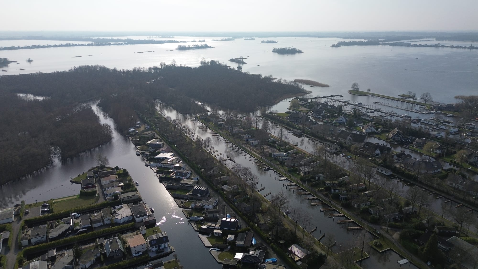 Foto 36 van Oud-Loosdrechtsedijk 113-CF3