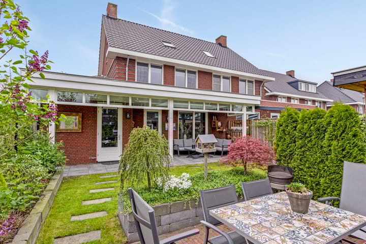 Foto 31 van Ernst en Luim 11