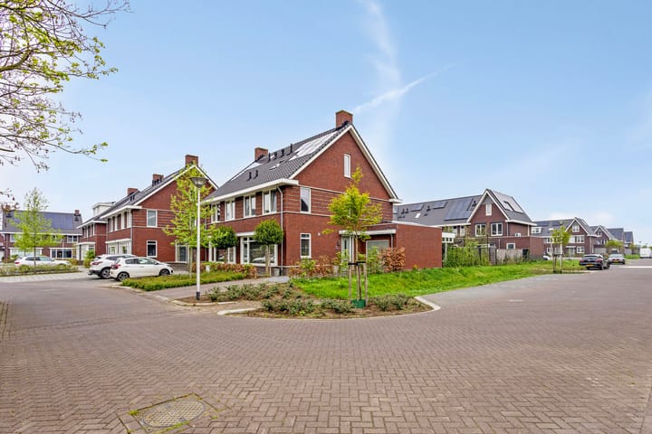 Foto 35 van Ernst en Luim 11