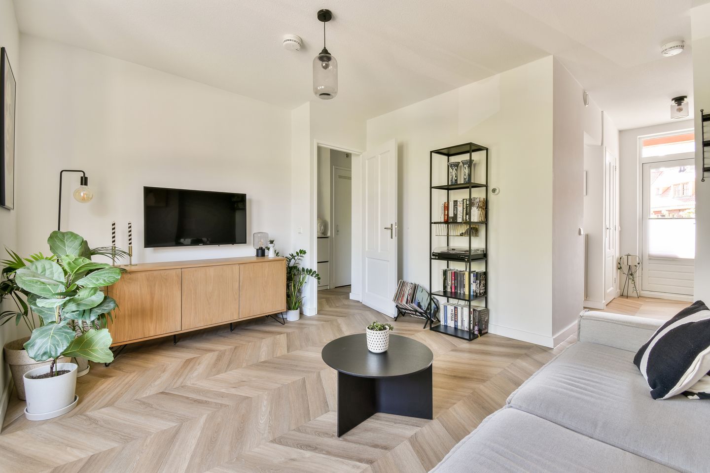 Foto 5 van Meidoornplein 7-A