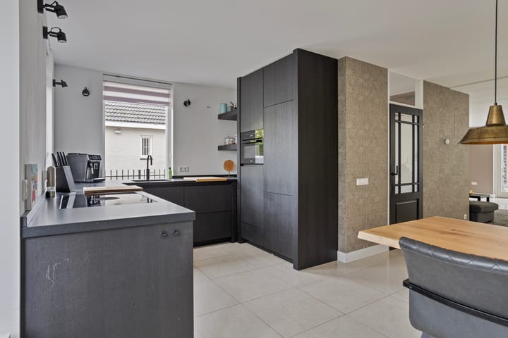 Foto 12 van Van Hovengaarde 20