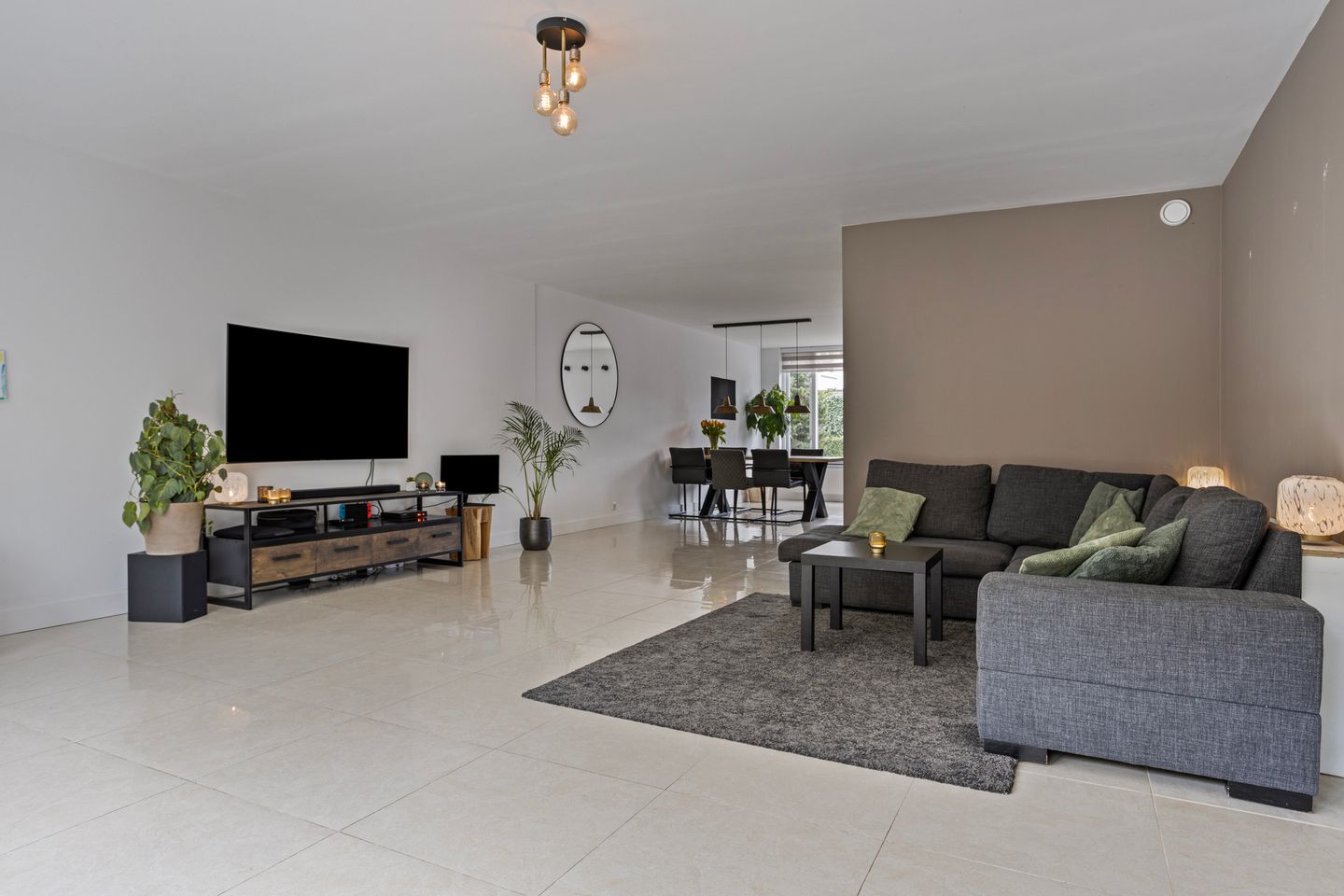 Foto 14 van Van Hovengaarde 20