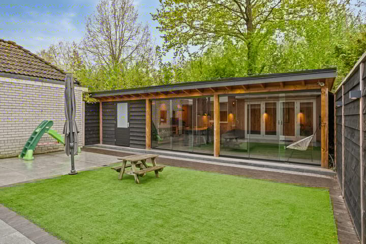 Foto 19 van Van Hovengaarde 20