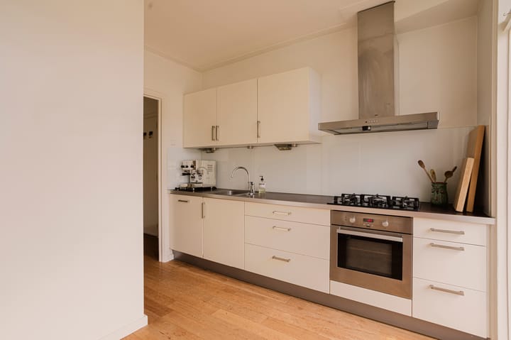 Foto 16 van Orteliusstraat 182-3