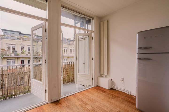 Foto 17 van Orteliusstraat 182-3