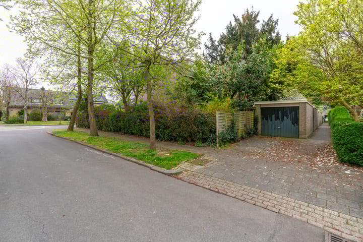 Foto 37 van Professor Bronkhorstlaan 44