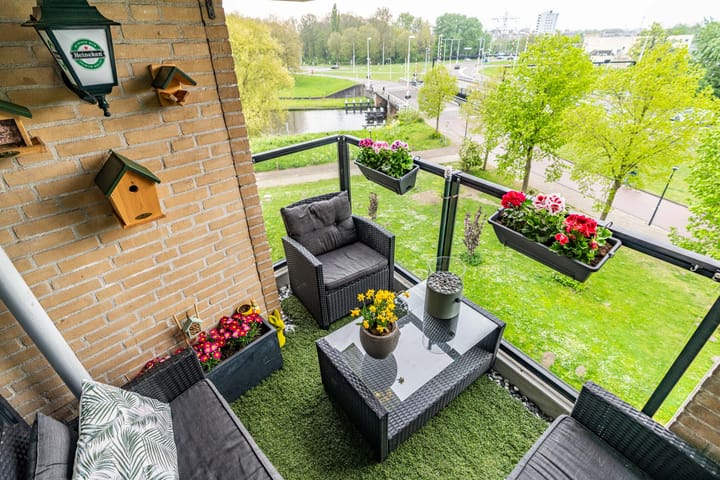 Foto 8 van Louis Armstronglaan 105