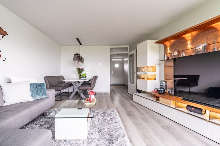 Foto 16 van Louis Armstronglaan 105