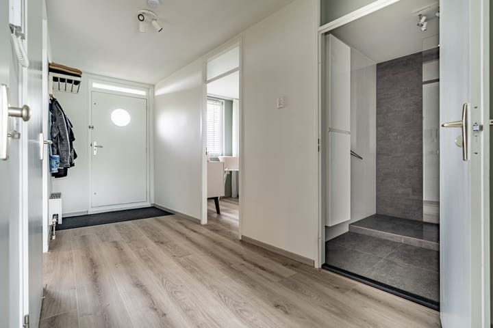 Foto 22 van Louis Armstronglaan 105