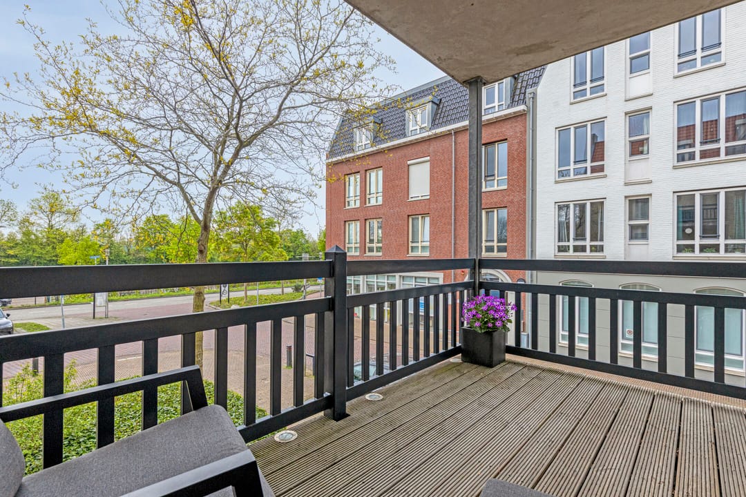 Foto 17 van J. Reyneke van Stuwestraat 25