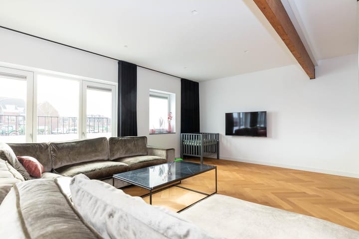 Photo 11 of Stationsweg 31-B