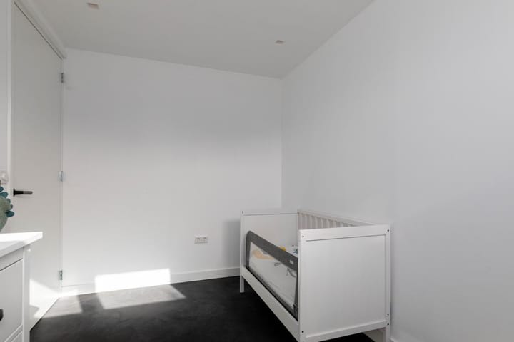 Photo 27 of Stationsweg 31-B