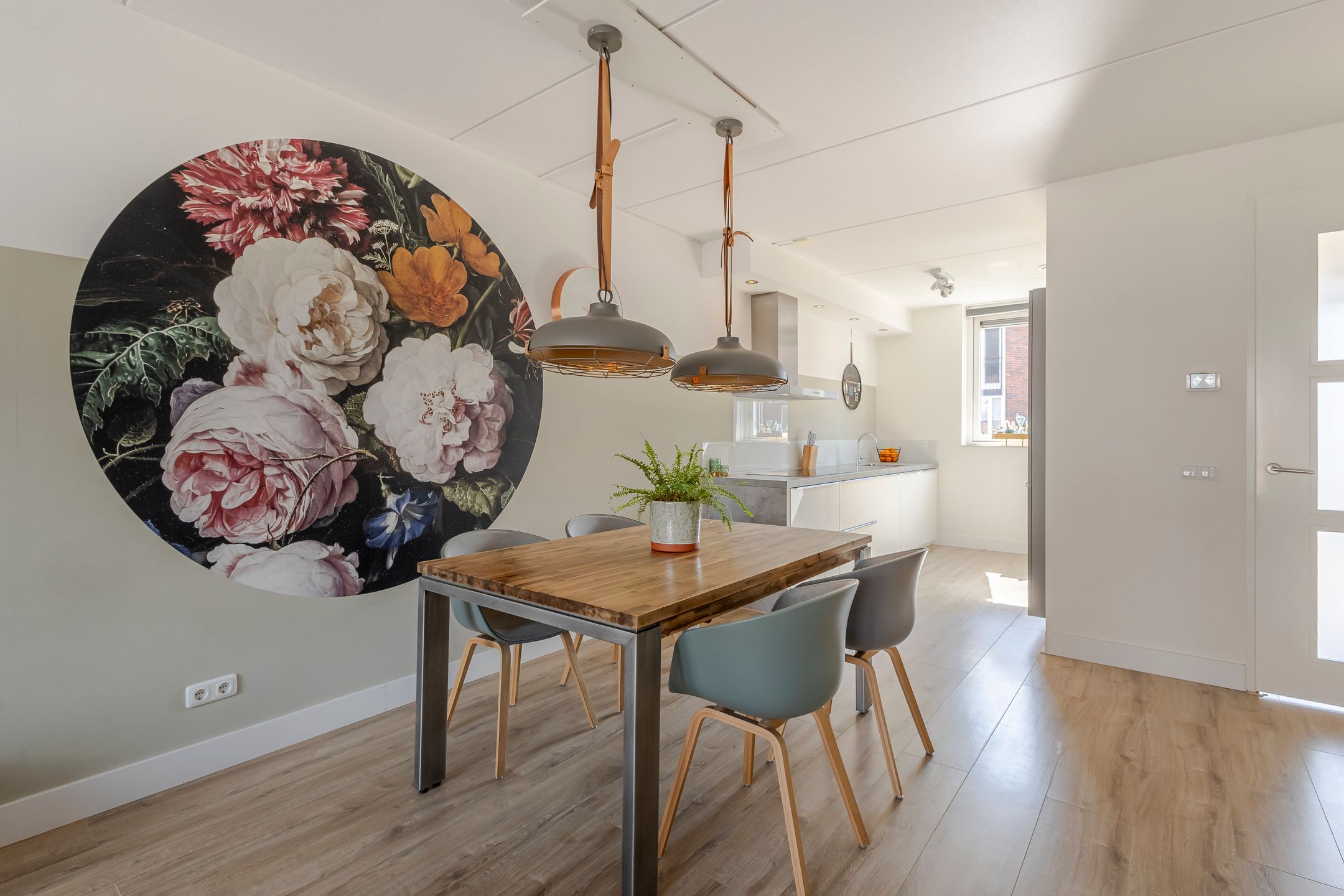 Photo 6 of Bachstraat 5