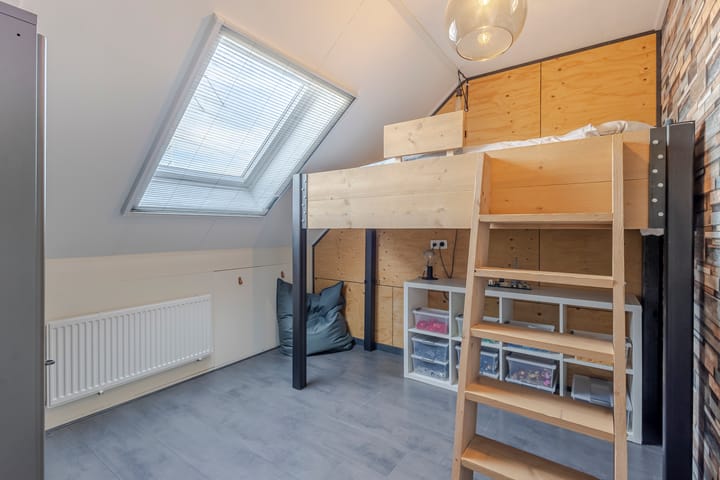 Photo 20 of Bachstraat 5