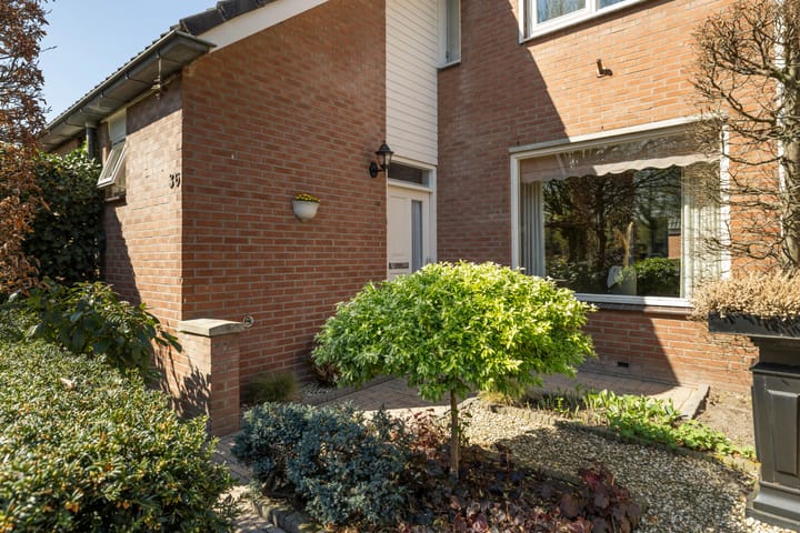 Foto 28 van Platanenlaan 36