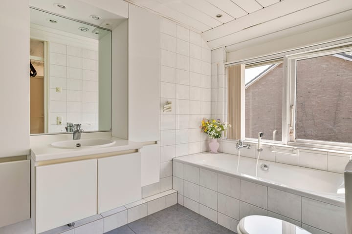 Foto 12 van Irenelaan 11