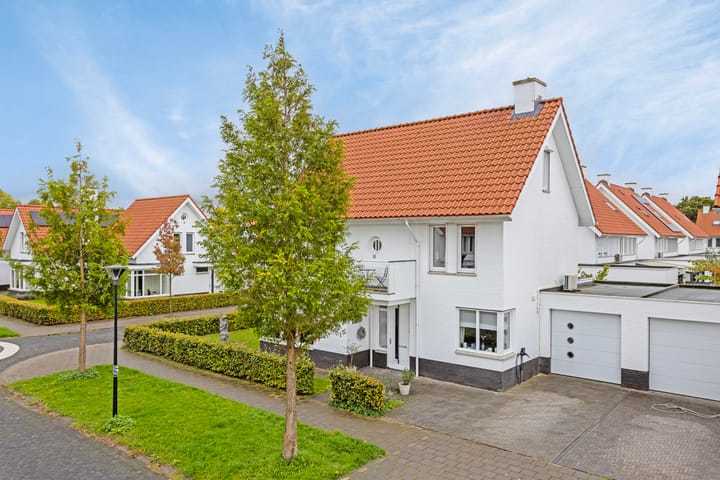 Foto 1 van Dominee Van Ingenstraat 4