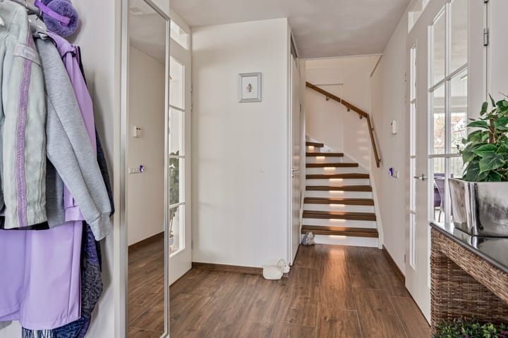 Foto 19 van Dominee Van Ingenstraat 4