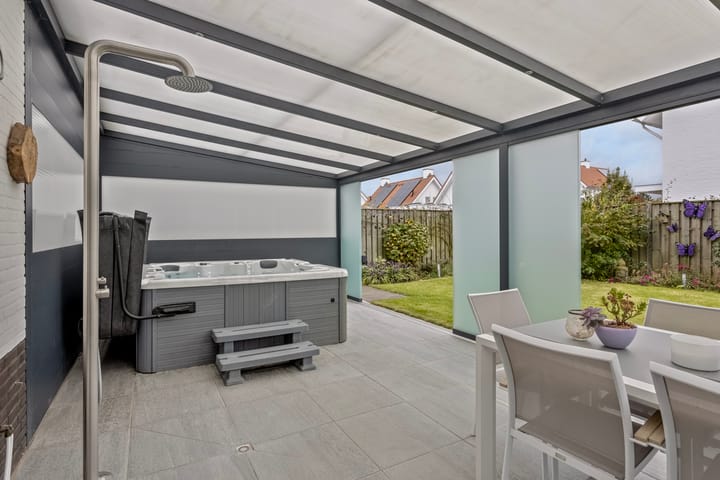 Foto 42 van Dominee Van Ingenstraat 4