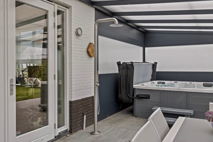 Foto 46 van Dominee Van Ingenstraat 4