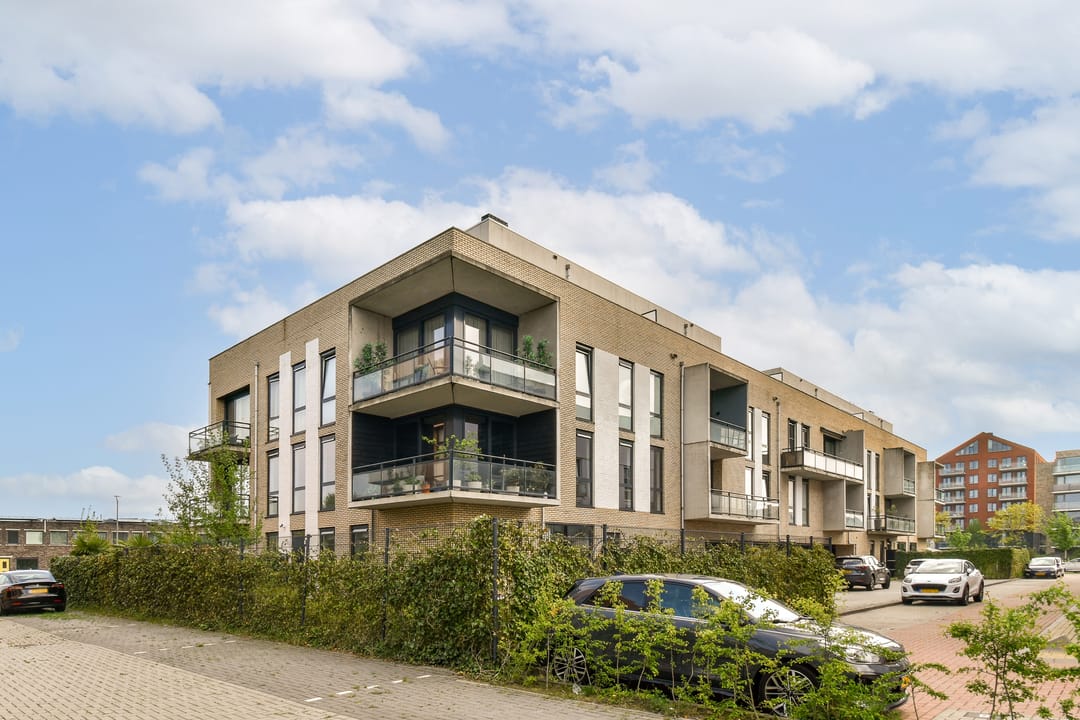 Photo 22 of Olivier van Noortstraat 152