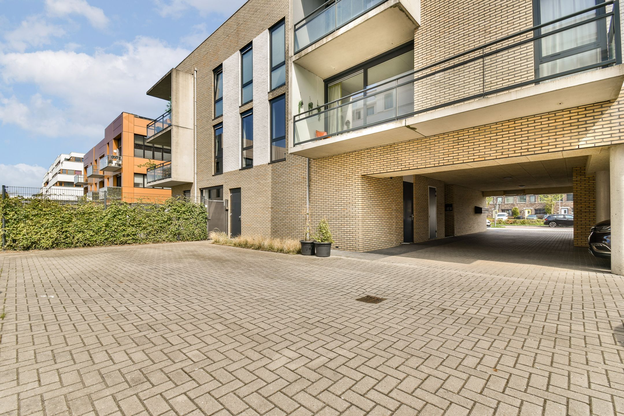 Photo 24 of Olivier van Noortstraat 152