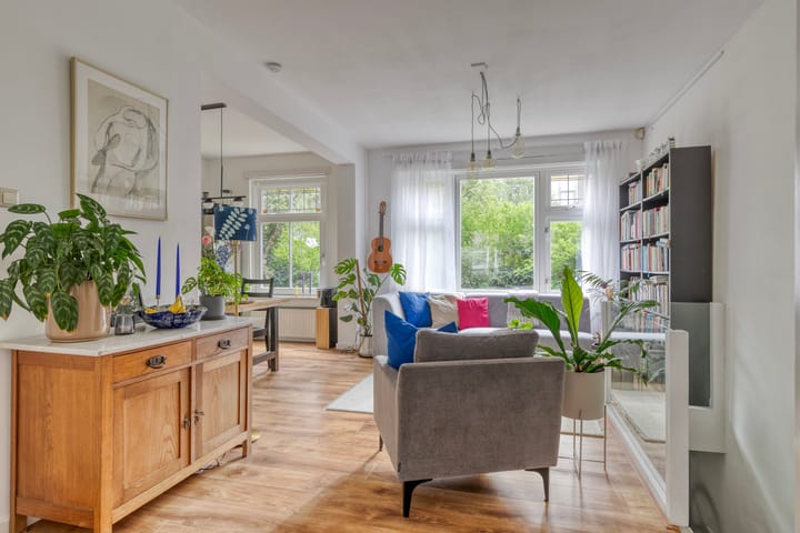 Photo 4 of Carel van Nieveltstraat 12-A