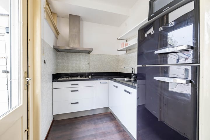 Foto 12 van Dr. C. Hofstede de Grootkade 4