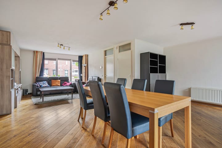 Foto 15 van Gerard Smuldersstraat 48