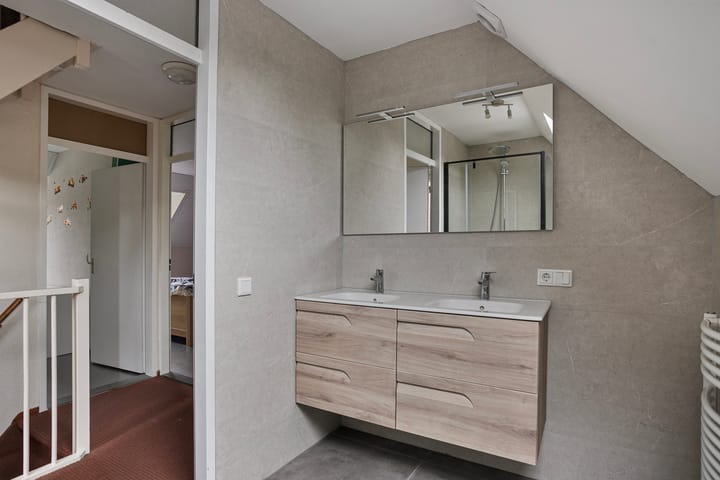 Foto 31 van Gerard Smuldersstraat 48