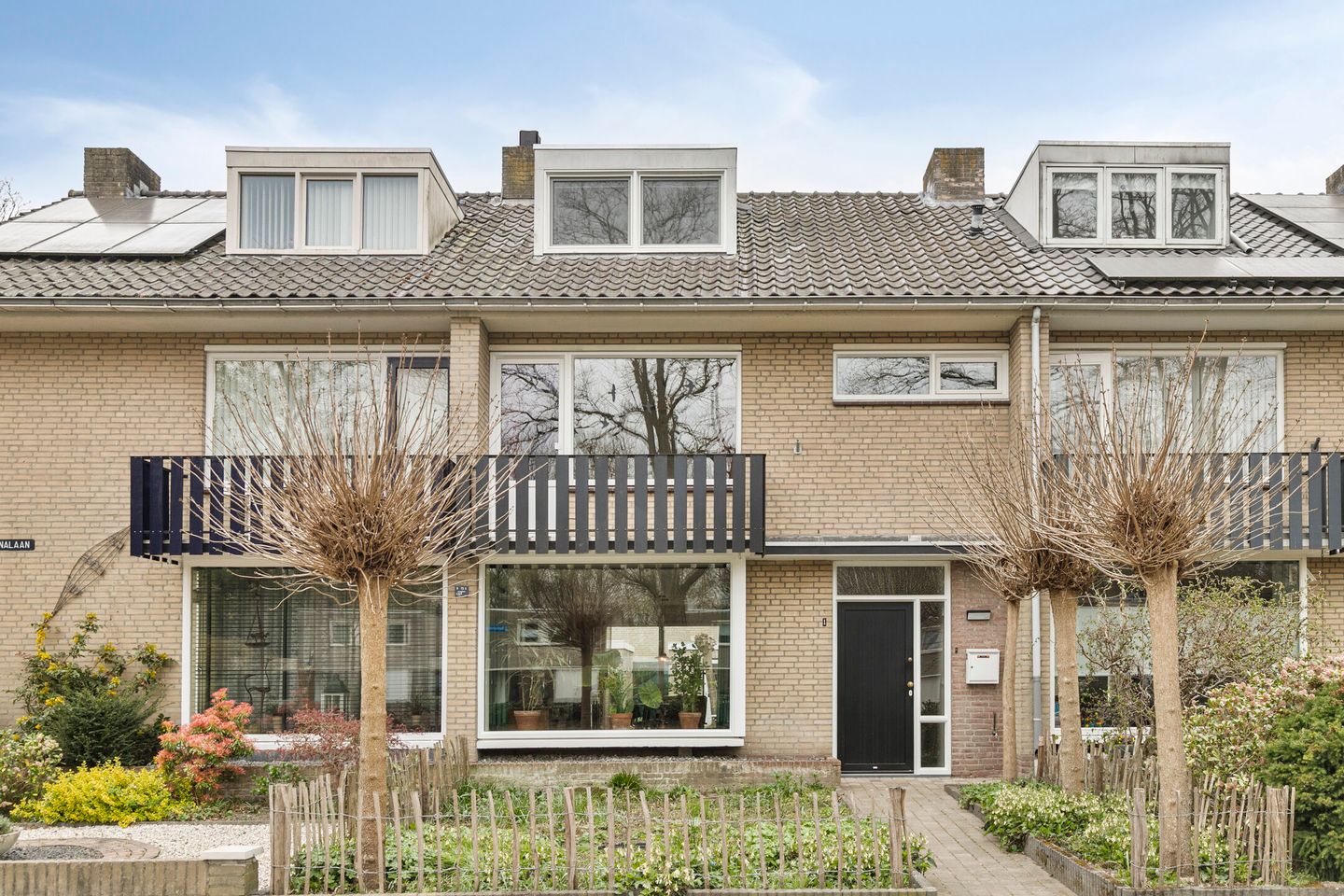 Foto 1 van Bolognalaan 1