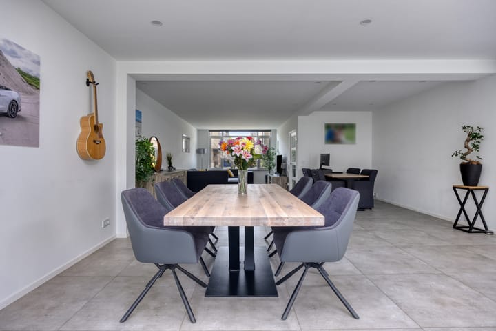 Photo 15 of Barentszstraat 4