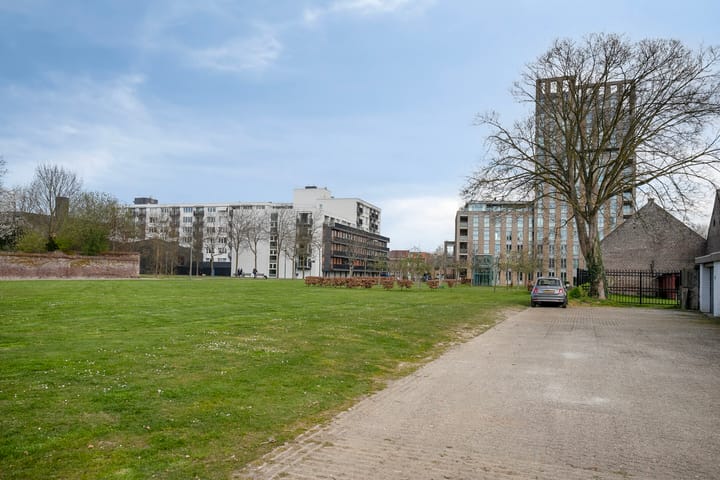 Foto 21 van Oude Broeksittarderweg 13