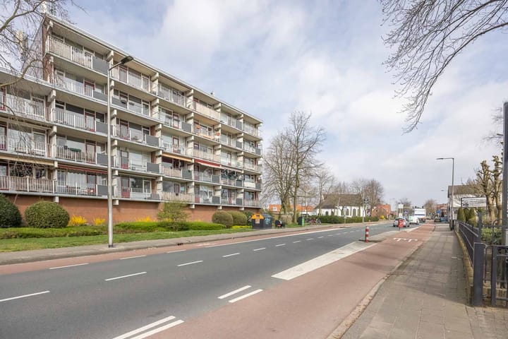 Photo 7 of Haaksbergerstraat 490-A