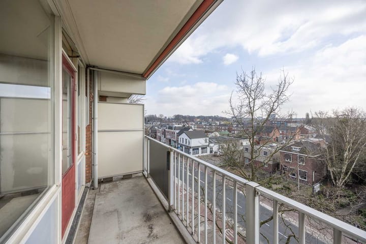 Photo 30 of Haaksbergerstraat 490-A