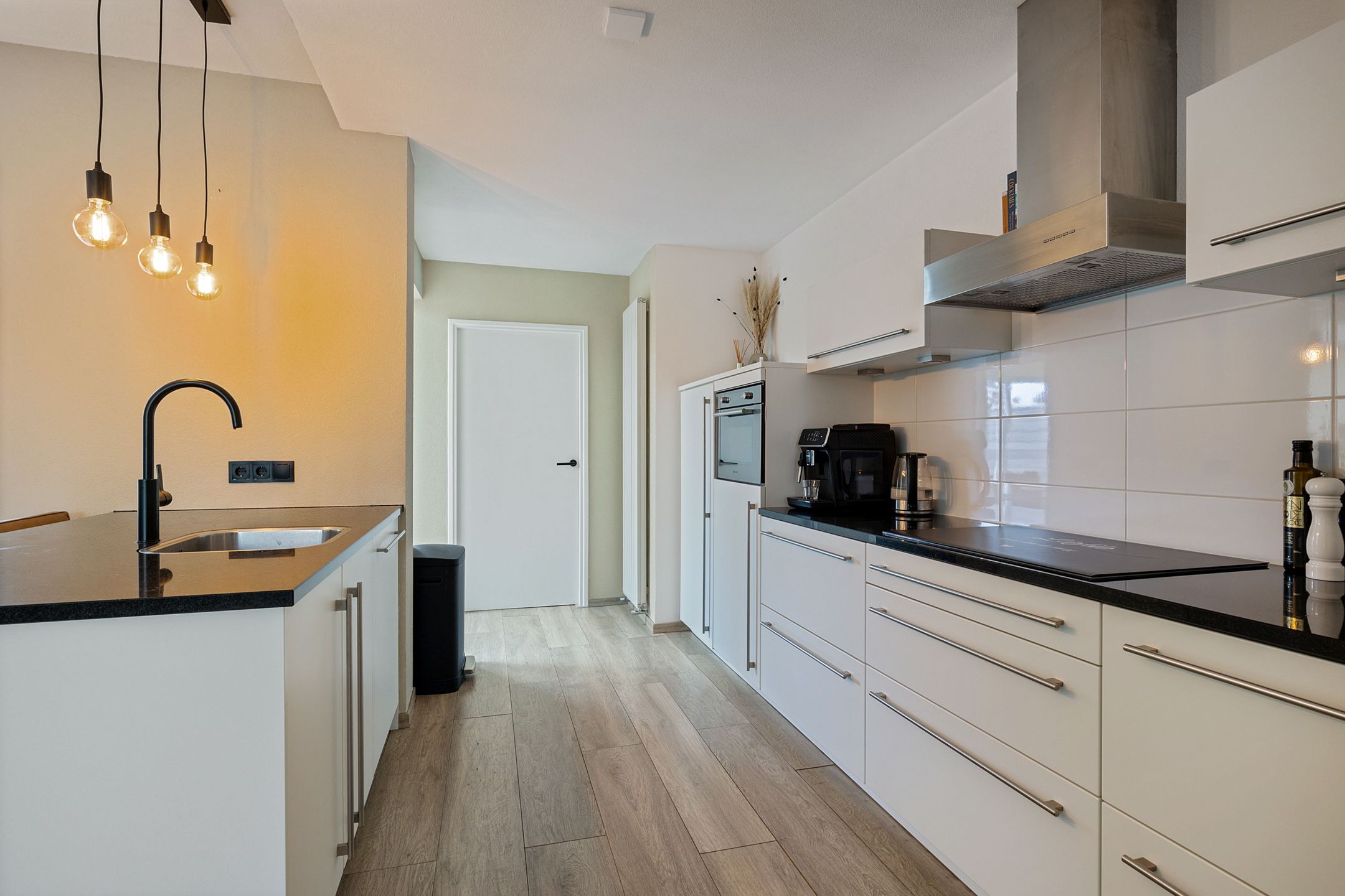 Foto 12 van Jan van Scorelstraat 14