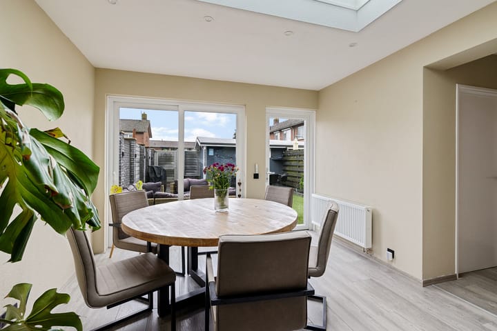 Foto 16 van Jan van Scorelstraat 14