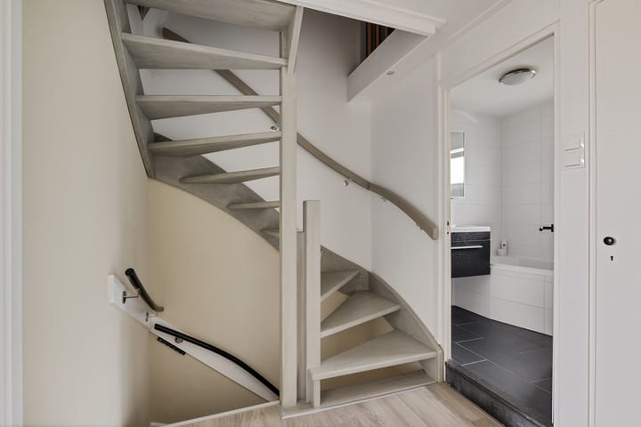 Foto 19 van Jan van Scorelstraat 14