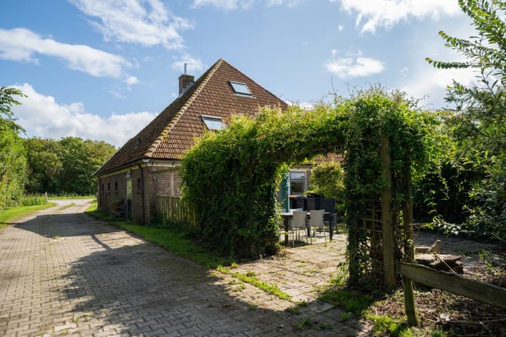 Foto 40 van Hoofdweg 65