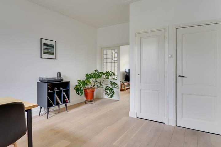 Photo 7 of Verenigingstraat 66