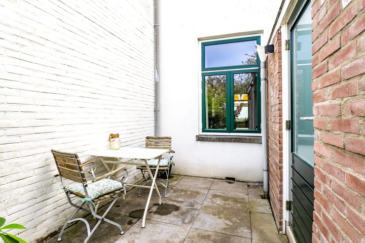 Photo 18 of Verenigingstraat 66