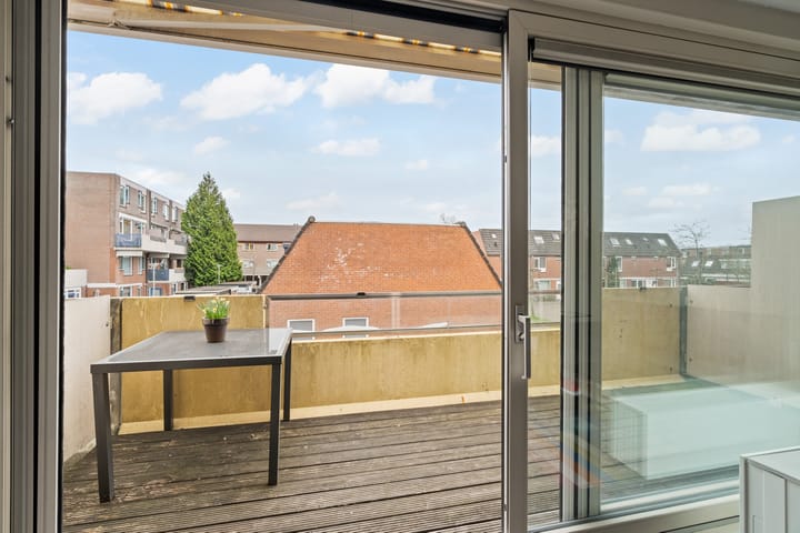 Foto 12 van Lissabonerf 6